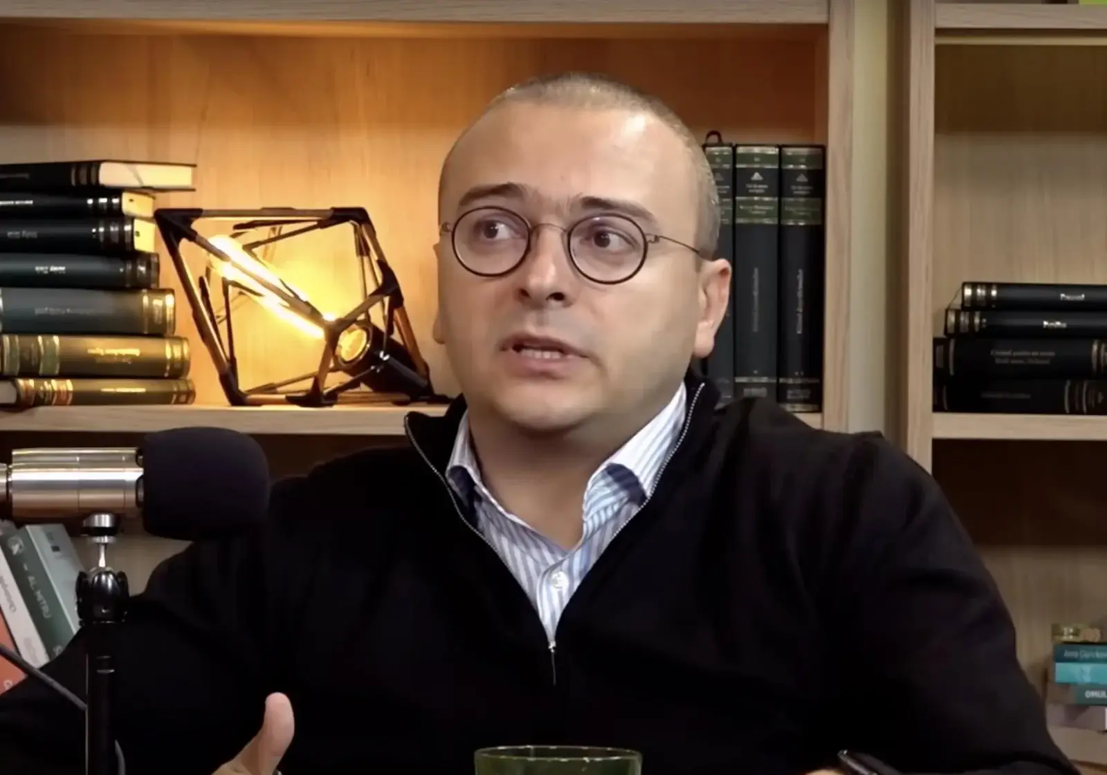 Despre concurenta neloiala si prostiile lui Iancu Guda